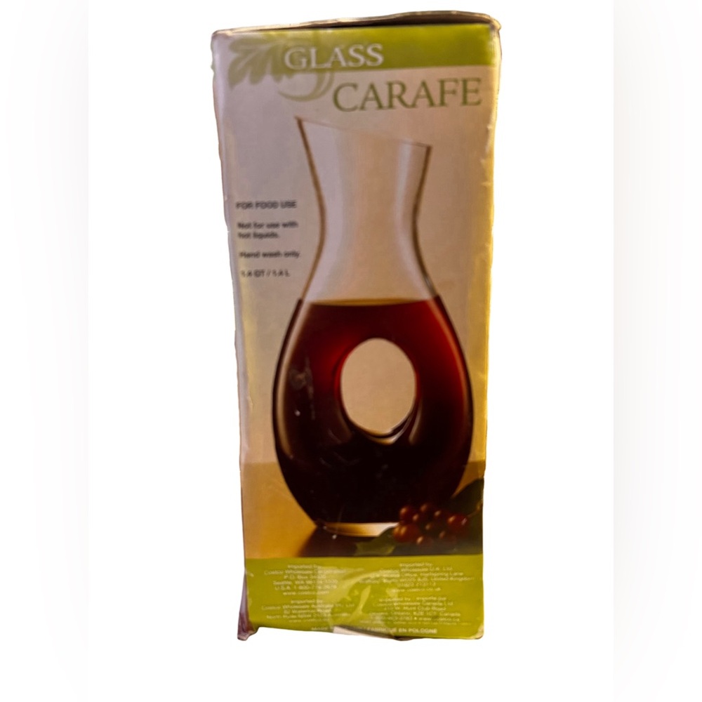 GLASS WINE CARAFE MADE IN POLAND DONUT HOLE OPEN CENTER EWER DECANTER PITCHER